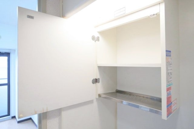 ジョイフル下井草3階 上部収納