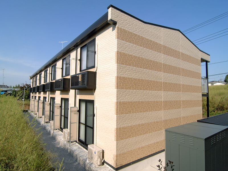 レオパレスナカヤツの外観画像