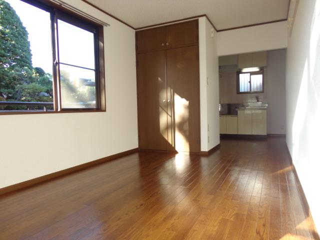 シティパル1階 洋室