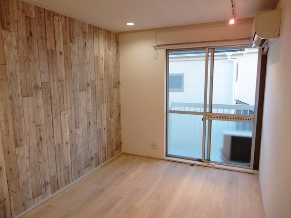 サンパレスⅠ202号室 リビング