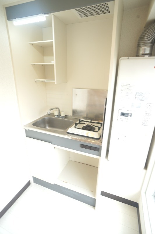 パティオ市ヶ尾4階 1口ガスキッチンあり♪