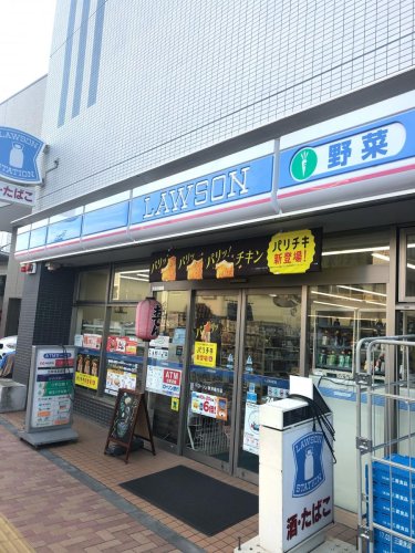 クリスタル赤羽ＰＡＲＴ１3階 【コンビニエンスストア】ローソン 赤羽稲付店まで157ｍ