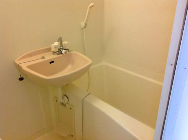 レオパレスリバーサイド天神 お風呂