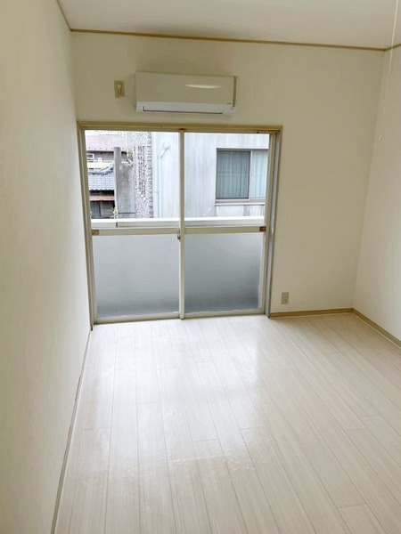 サンハイム中山 リビング