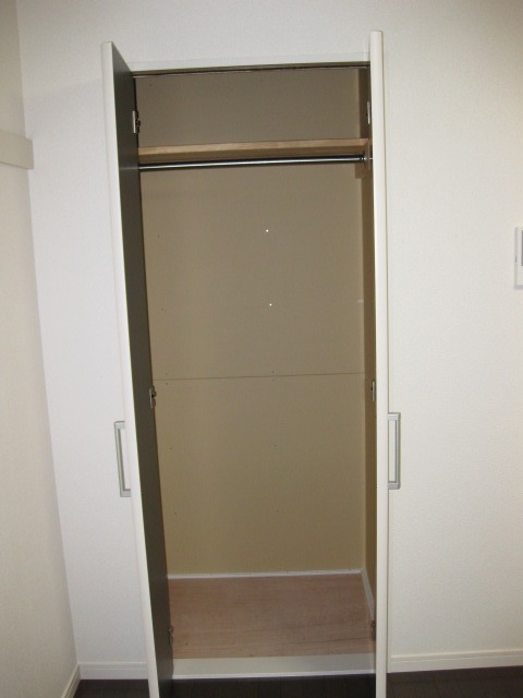 アルバ船堀2階 収納