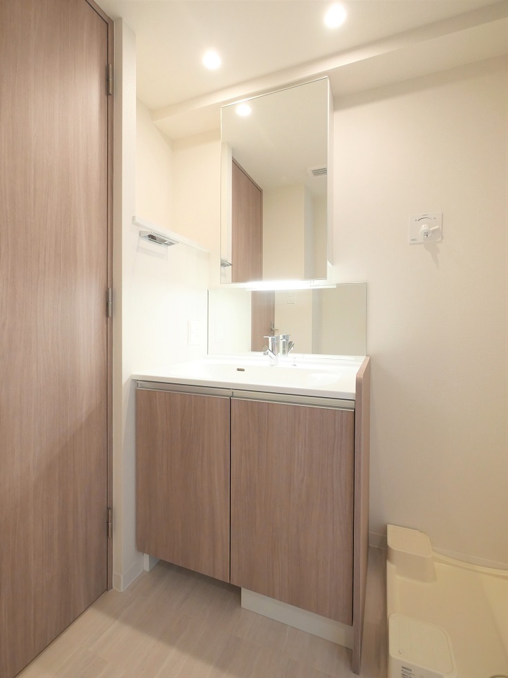 神宮北参道レジデンス5階 内観