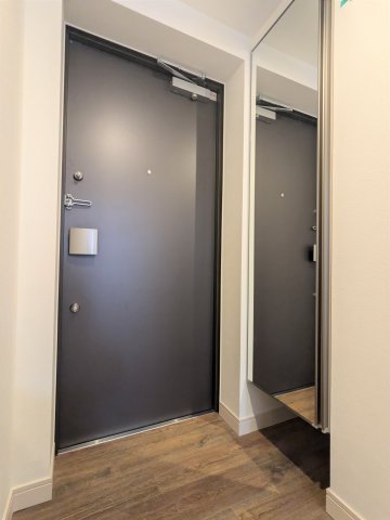 ワーフときわ台 玄関