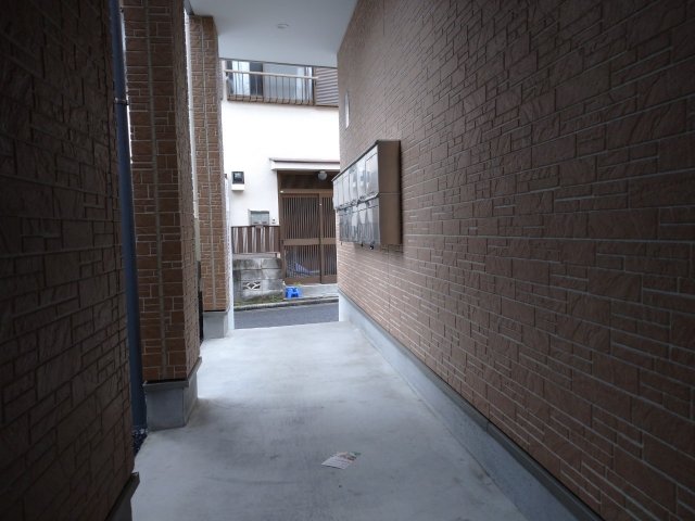 ブロッサムテラス町屋303号室 同建物別部屋の参考画像