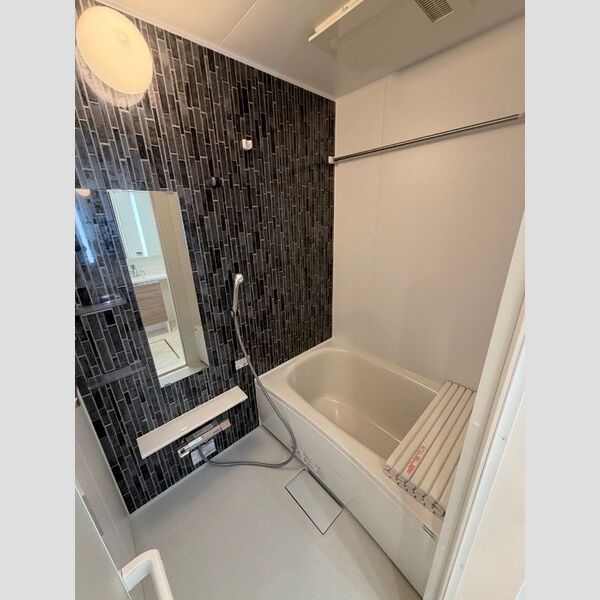 シンビジウム湘南台105号室 浴室