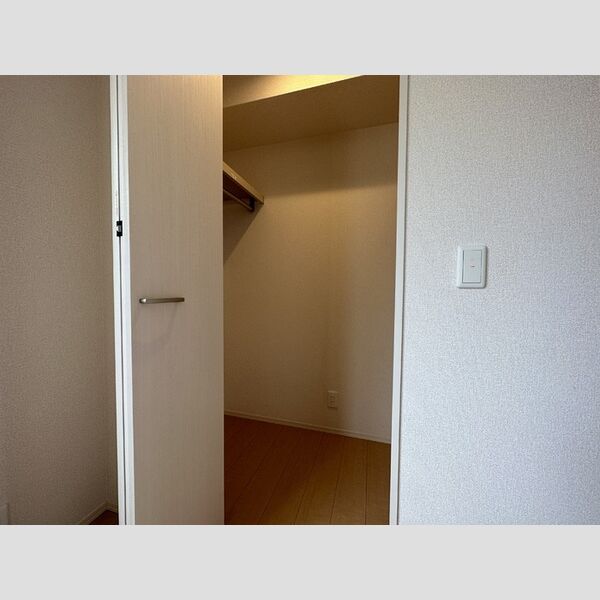 キャッスル冨士205号室 クローゼット