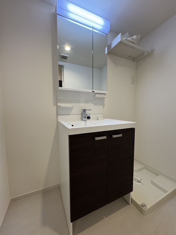 リブリ・井土ヶ谷1階 洗面