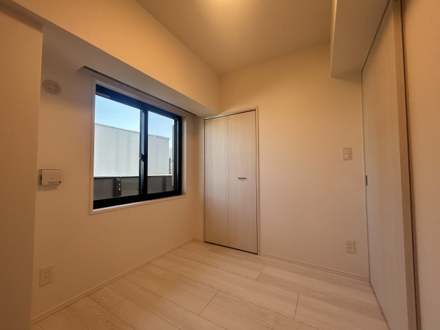 GRANPASEO東十条904号室 リビング