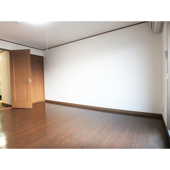 ブライトオーク311号室 リビング