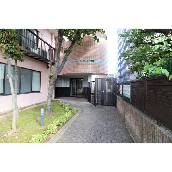 チェリーコート岡野702号室 エントランス