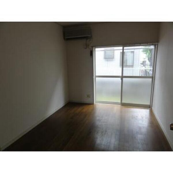 リセーレ金山 リビング