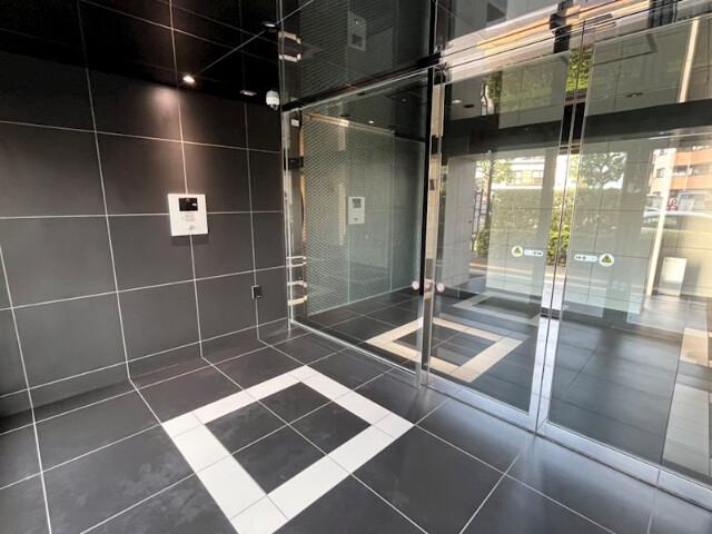 ジェノヴィア青砥スカイガーデン14階 エントランス