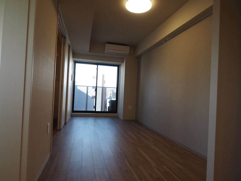 ワンルーフレジデンス上野御徒町 リビング