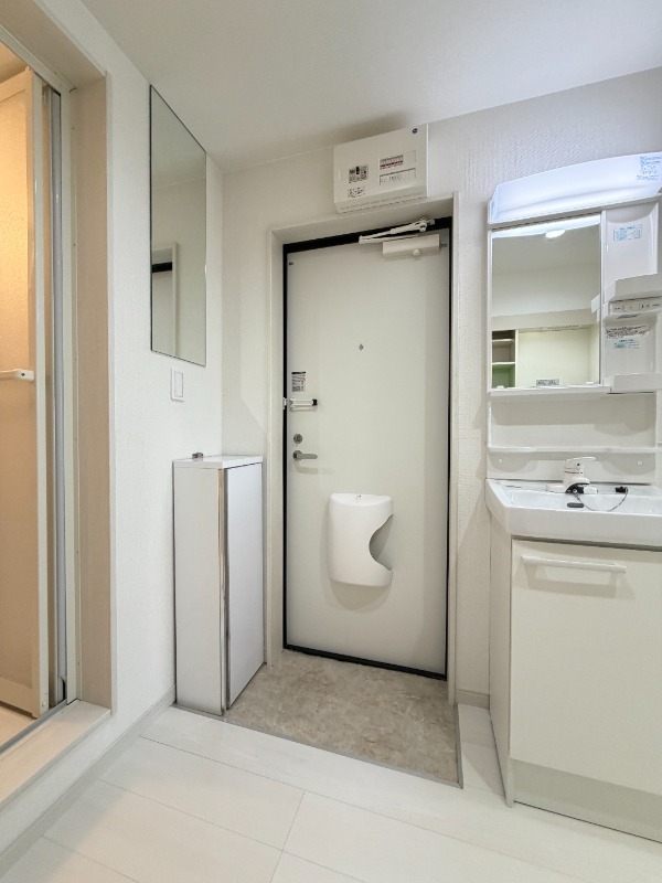 マーレ練馬高野台2階 玄関