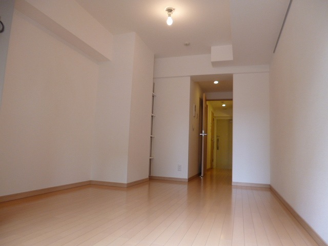 クレイシア世田谷野沢 リビング