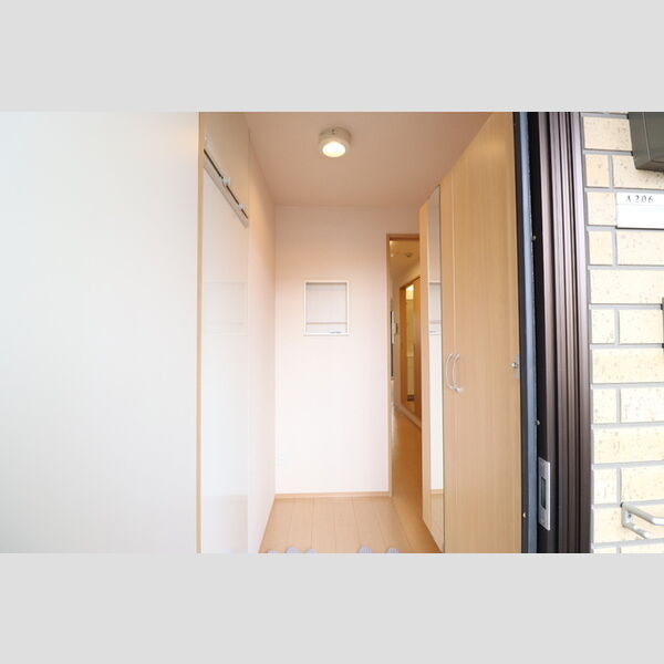 セジュールZEN Ⅲ　A 玄関