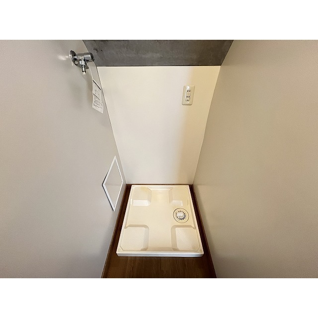 五本木アパートメンツ401号室 室内洗濯機置場