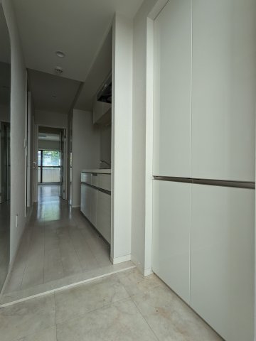 麻布台ロイヤルプラザ エントランス