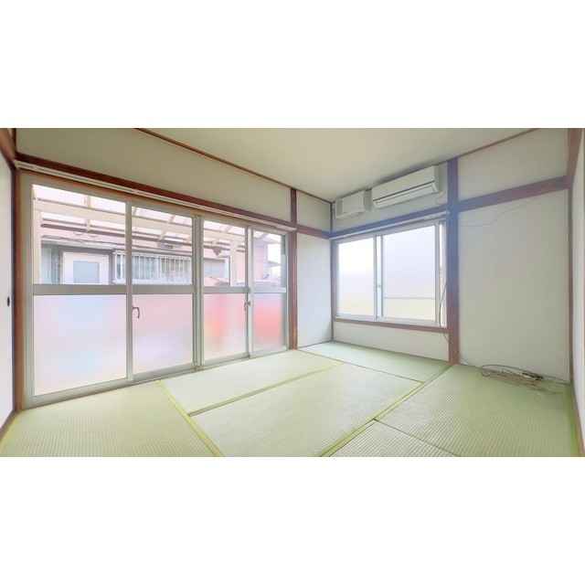 伊澤貸家 和室6帖