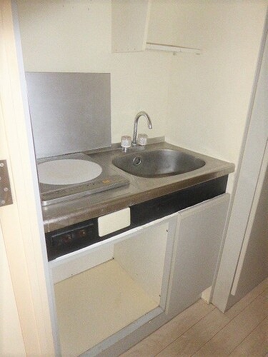 ライオンズマンション川崎貝塚第２ キッチン　※前回募集時2022年1月撮影