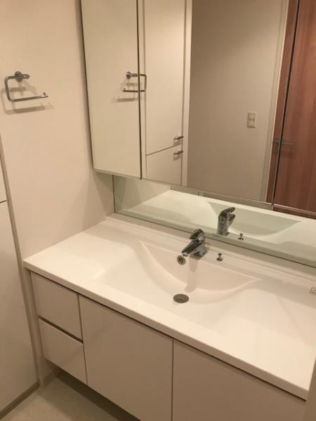 Ｂｒｉｌｌｉａ　ｉｓｔ　三軒茶屋　ブラッサムテラス3階 洗面