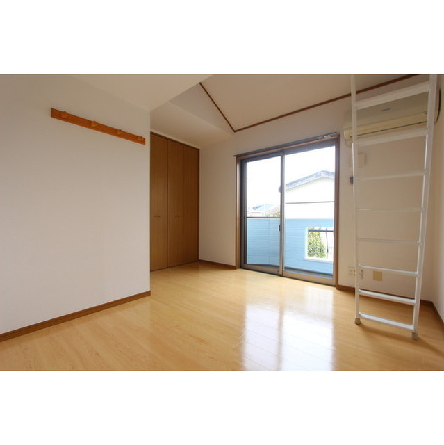 ルナ・アイル リビング