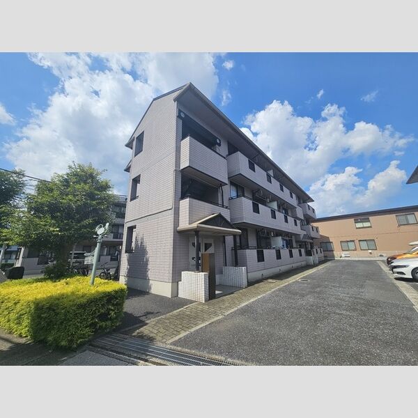 ヴァンベール東川口　Ⅰ/Ⅱ/ⅢⅡ101号室 外観