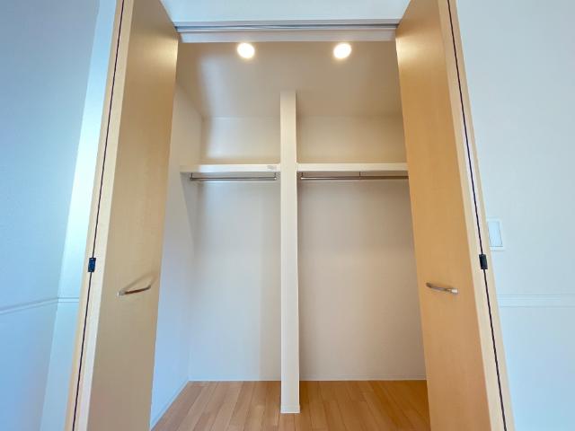 エストレヤ 収納