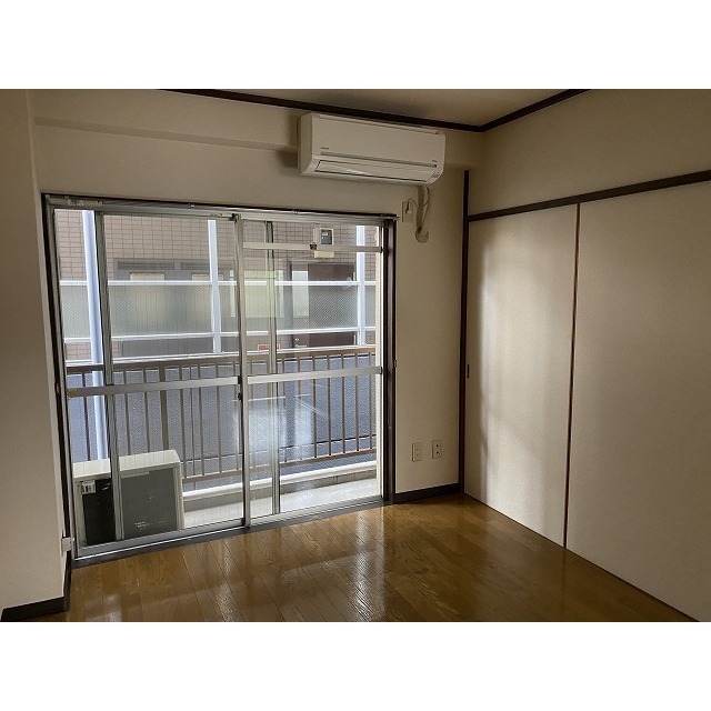 コーポ四季 リビング