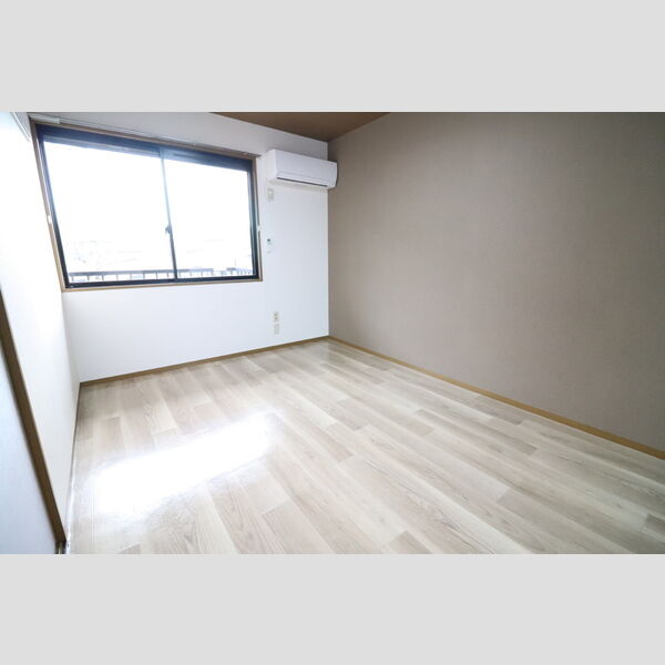 ベルタウン　C203号室 洋室