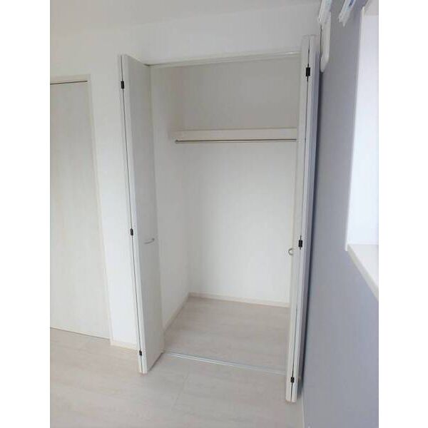 MELDIA牛浜0302号室 収納