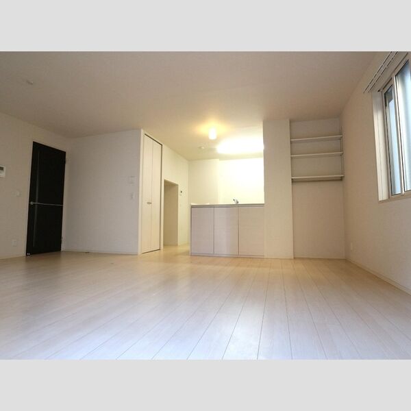 フルール　M リビング(※別角度)