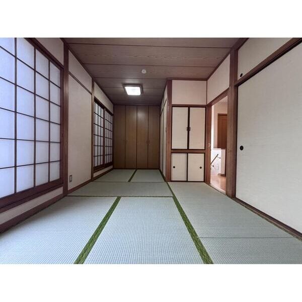 蕨市中央2丁目貸家(JTI) リビング