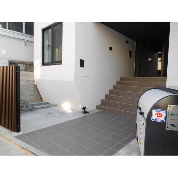 レジス大山 エントランス