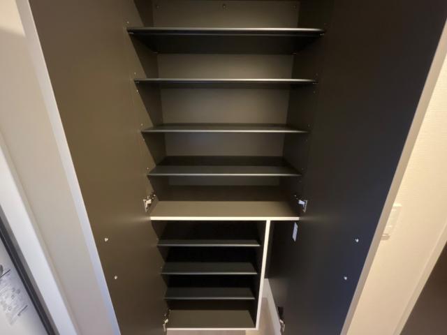 ＧＲＥＥＮ　ＳＯＲＲＥＬ　Ⅰ(グリーン　ソレル　ワン) 下駄箱