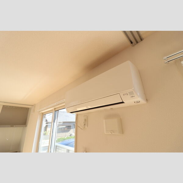 ソフィアクレール　B102号室 エアコン