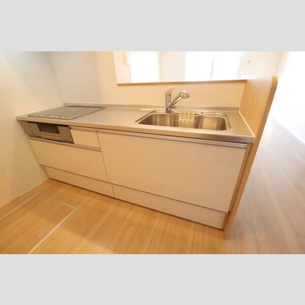 WEST COURT 結 キッチン