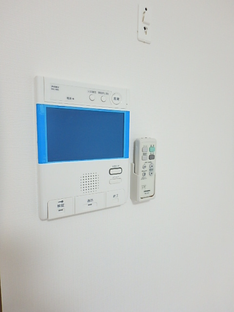 ガーラ横濱関内グランドステージ7階 TVモニター付きインターフォン