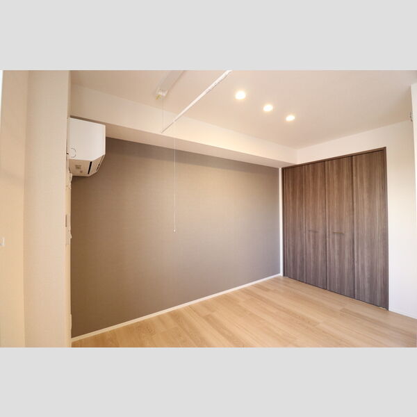 D-ROOM本町1丁目201号室 洋室