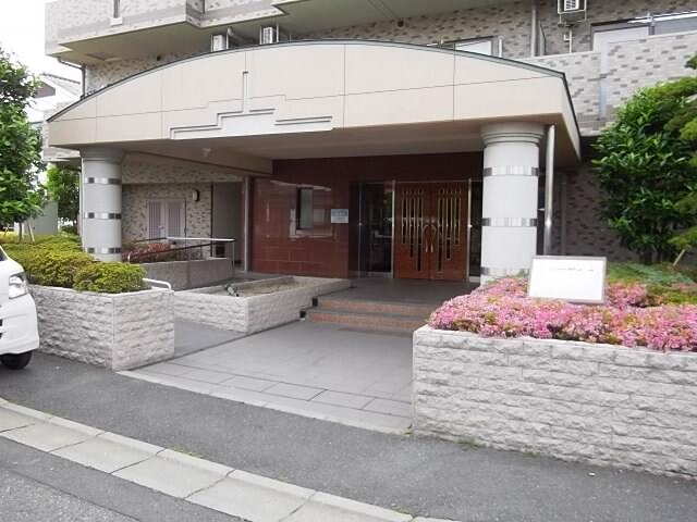 リバーサイド・ヴィラ エントランス