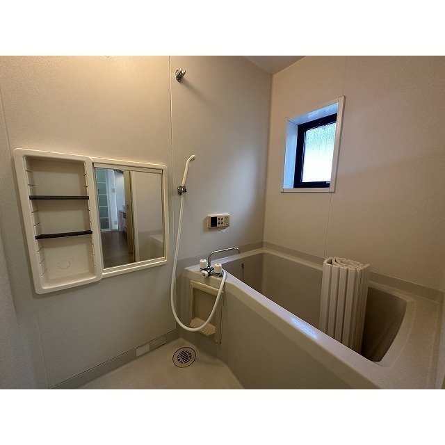 フジパレスA棟0202号室 同間取り・別部屋の写真です。