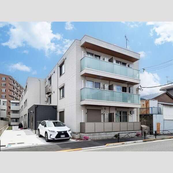 セレスティア白鳥207号室 外観