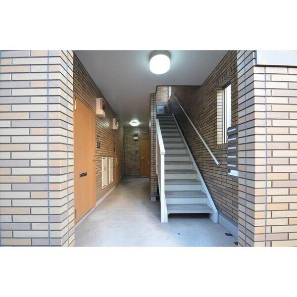 ディアコート川崎203号室 エントランス