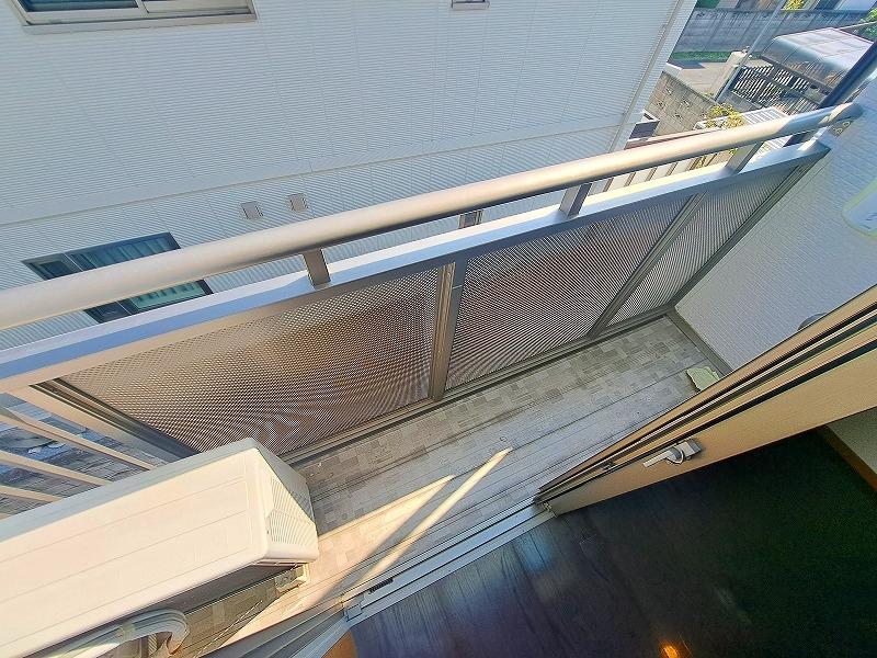 トレジャー霞ヶ関2階 バルコニー