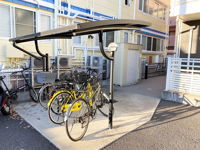 レオネクストラブバード102号室 駐輪場