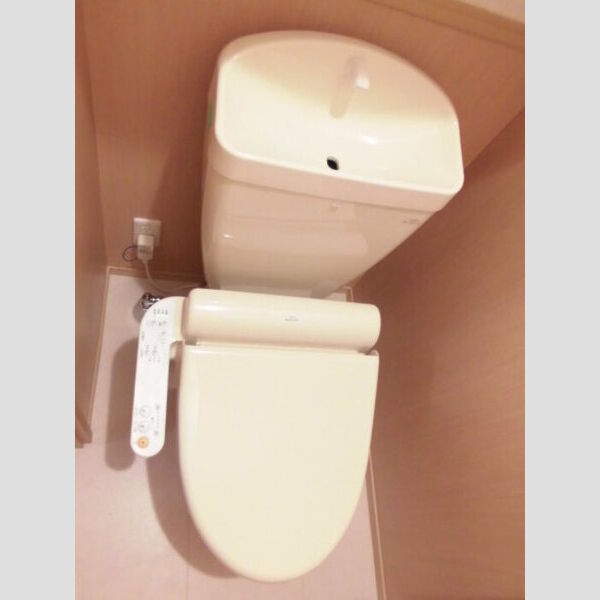 PARK　HILLS　MIYAKO　H205号室 温水洗浄便座